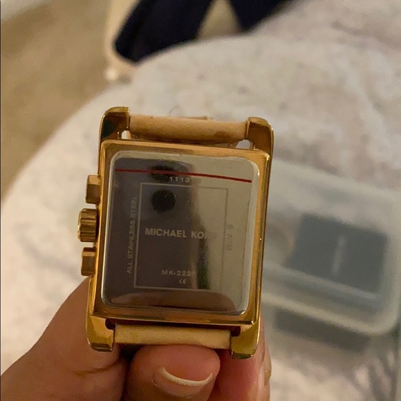 Double wrap MK watch - Picture 5 of 5